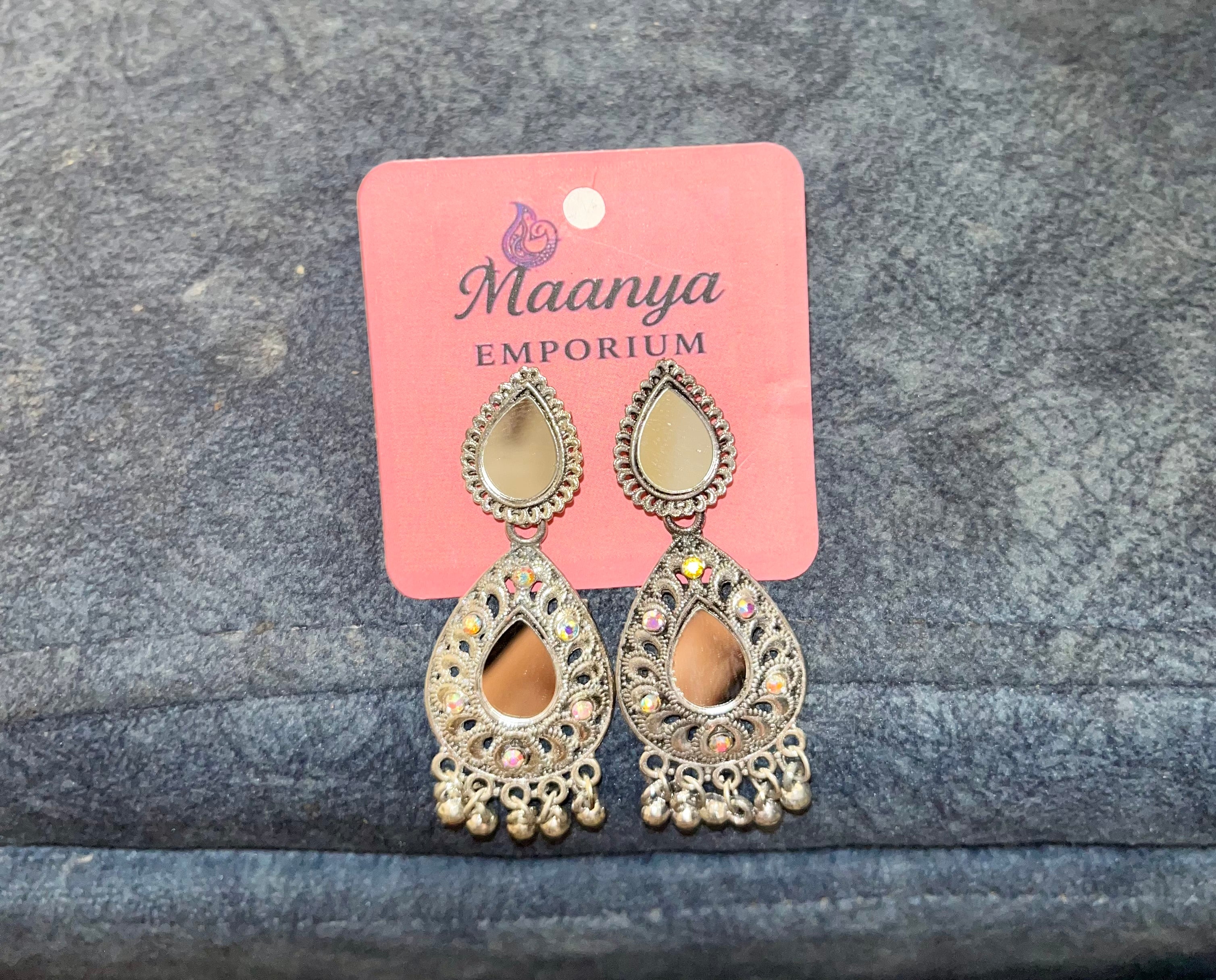 Oxidized mirror danglers